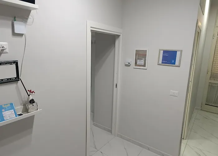 Oda ve Kahvaltı Simy3 Napoli