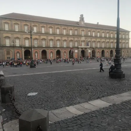 לינה וארוחת בוקר Simy3